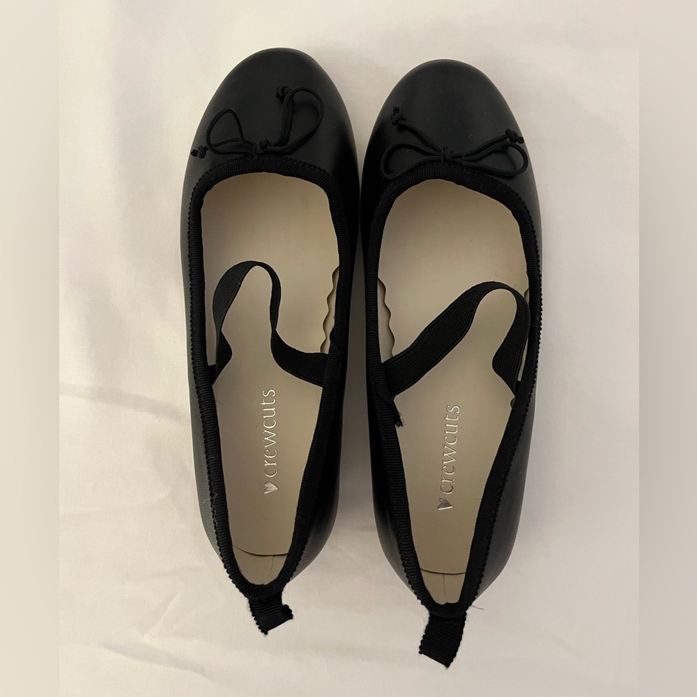 Black Crewcuts ballet flats